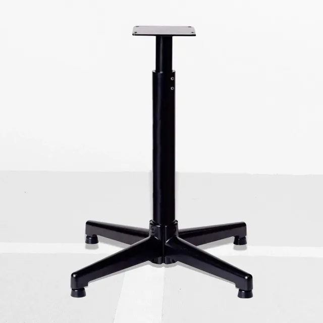 gamma-xlt-supporto-da-pavimento-per-macchina-incordatrice image 1