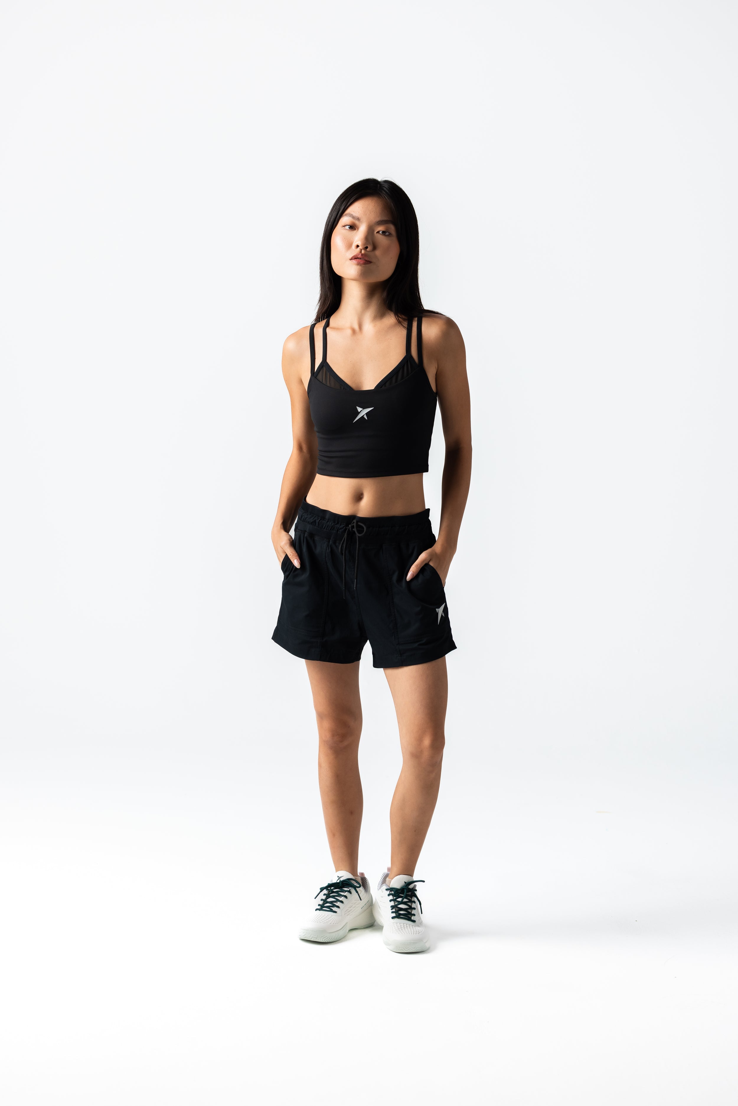 drop-shot-flight-tight-shorts-donna image 4